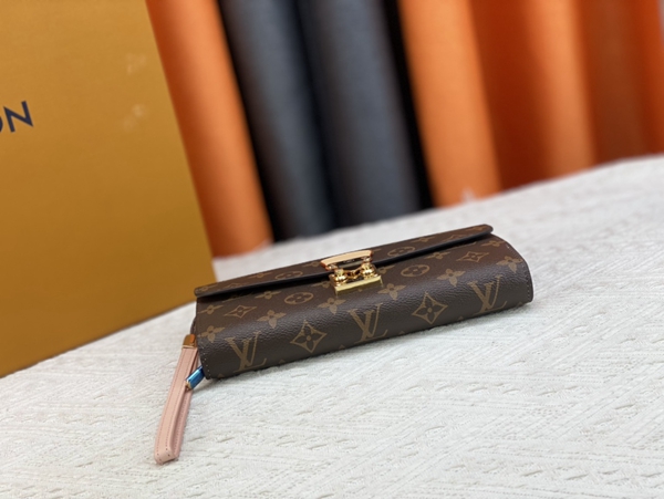 LVコピーウォレット細部ディテール